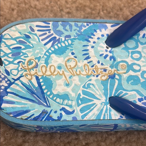 Lilly Pulitzer Blue and White Flip Flops 7/8 - Picture 5 of 5